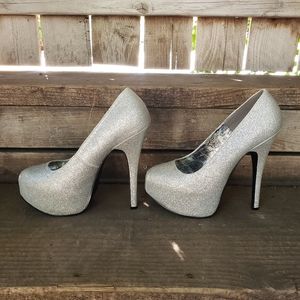 Bordello Tease size 9